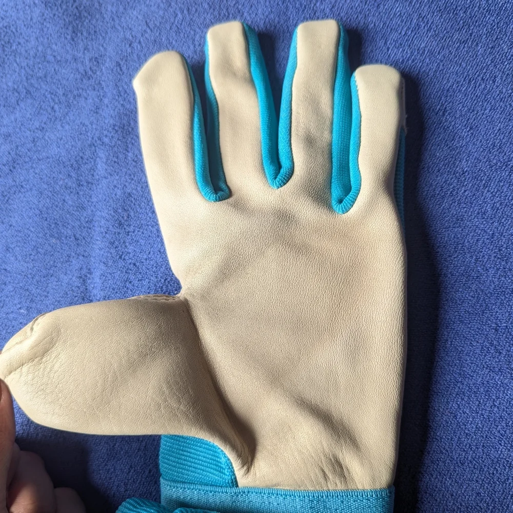 Wells Lamont HydraHyde Women's Work Gloves Size Medium Work Outdoor Garden Hike